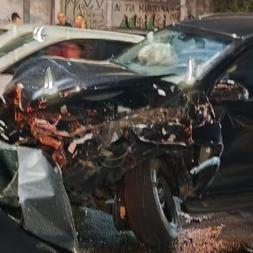 Engavetamento na Fernandes Lima: deputado é detido após recusar teste de bafômetro