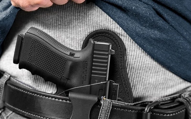 Suspeito se passa por policial e mata homem a tiros em Pilar