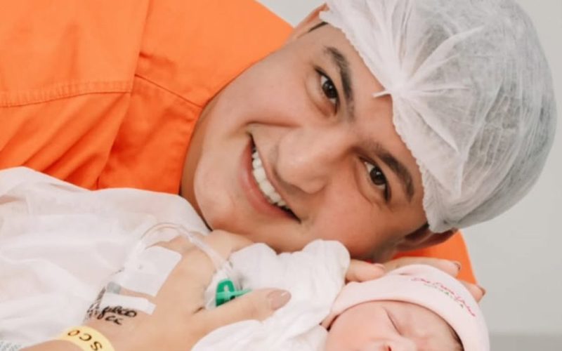 Prefeito de Rio Largo anuncia nascimento da segunda filha, Ana Clara