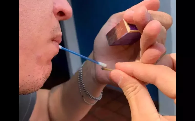 “Fumar cotonete” vira tendência entre jovens e especialistas disparam alerta