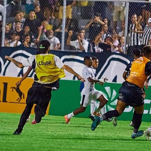 ASA é punido pelo STJD com perda de mandos e suspensões após confusão na Copa do Brasil