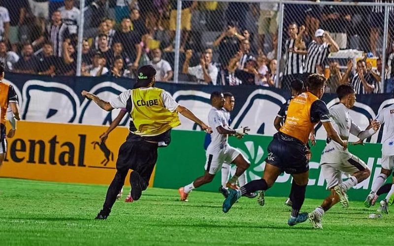 ASA é punido pelo STJD com perda de mandos e suspensões após confusão na Copa do Brasil