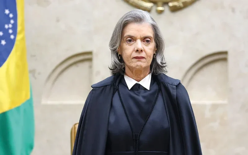 Cármen Lúcia afirma que urna eletrônica acabou com a fraude eleitoral no Brasil