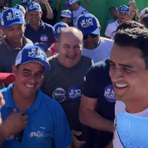 JHC percorre Craíbas e recebe o apoio popular em mais uma agenda no interior de Alagoas