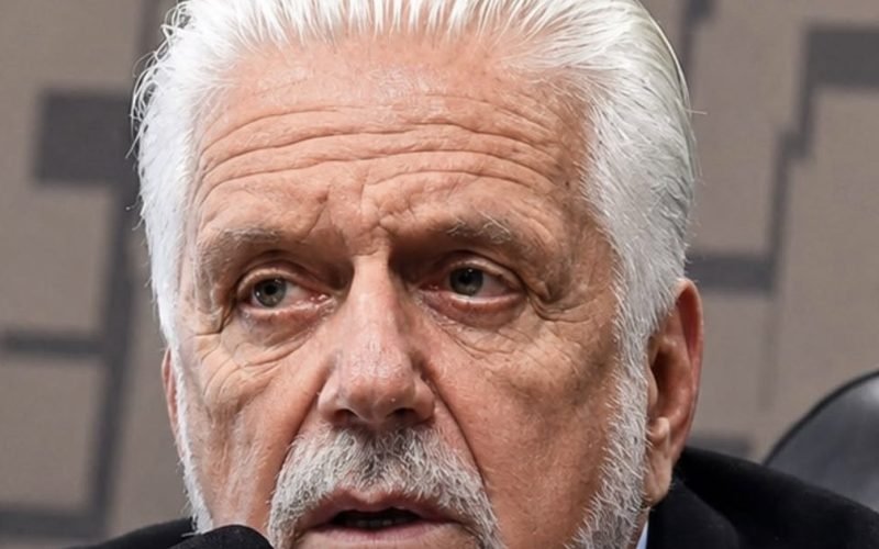 Jaques Wagner diz estar “tranquilo” antes de depoimento à PF no caso Master