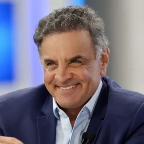 Aécio volta ao jogo? PSDB articula candidatura presidencial após crise envolvendo Flávio Bolsonaro