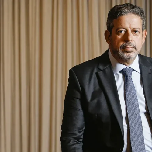 TDL Pesquisa: Arthur Lira cresce de maneira consistente e ultrapassa Renan Calheiros para o Senado em Alagoas