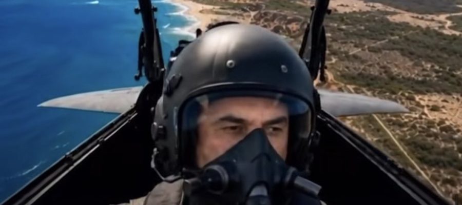 Flávio Bolsonaro publica vídeo feito por IA em “missão para localizar Lulinha”