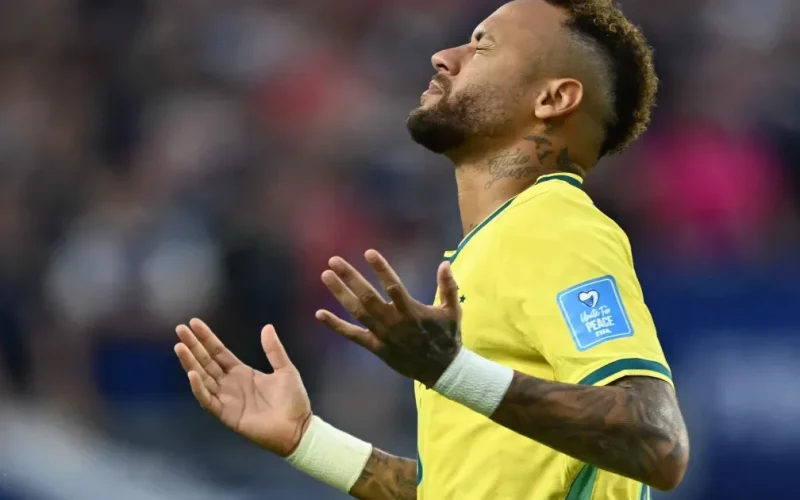 Neymar doa R$1,5 milhão para ajudar vítimas de terremotos na Venezuela