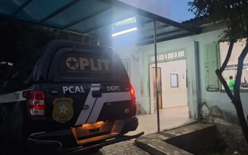 Homem é detido após vandalizar comércios na Jatiúca e Ponta Verde e acaba levado ao Portugal Ramalho