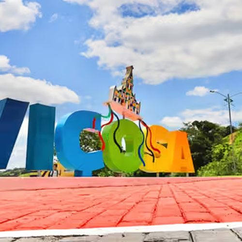 Igreja fica sem energia após Prefeitura de Viçosa acumular três meses de contas em atraso