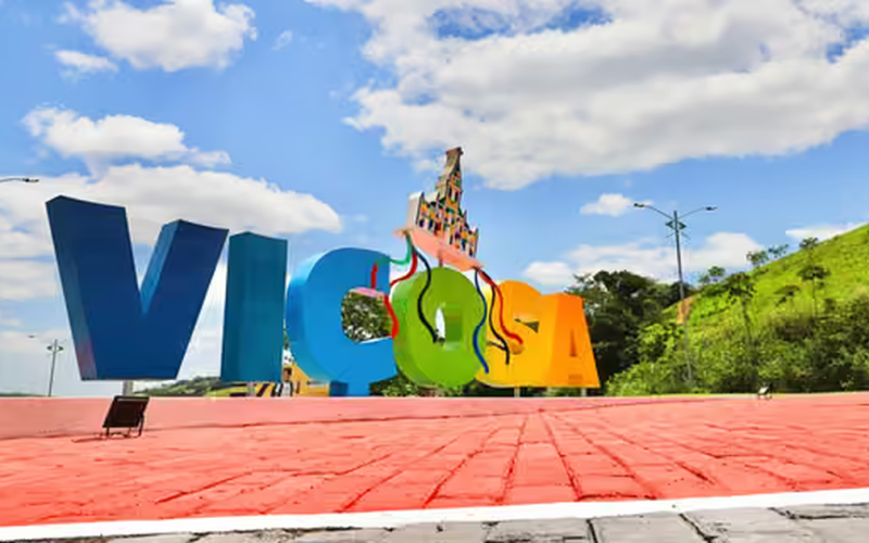 Igreja fica sem energia após Prefeitura de Viçosa acumular três meses de contas em atraso