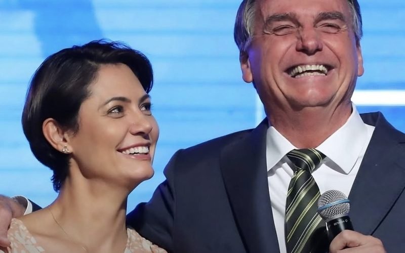 Jair Bolsonaro é que vai decidir se Michelle será candidata, diz Valdemar