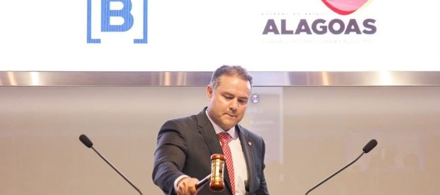 Renan Filho quer impedir na Justiça debate sobre a venda da água em Alagoas