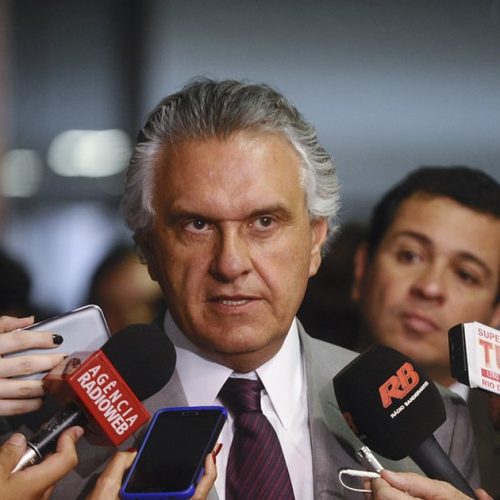 Pré-candidato, Caiado anuncia ex-ministro de FHC para elaborar programa presidencial