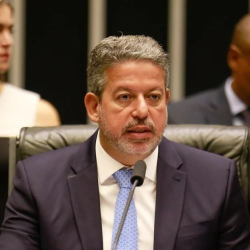 Arthur Lira disputa Senado com Luiz Romero na 1ª suplência e Gustavo Feijó na 2ª
