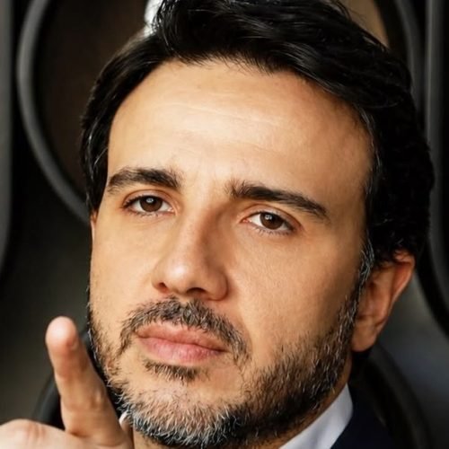 MPF processa Renan Santos e cobra R$ 500 mil por ataques contra indígenas