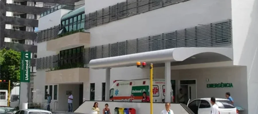 Justiça condena Unimed Maceió a pagar cirurgia após plano negar cobertura a paciente bariátrica