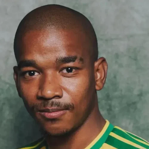 Morre Jayden Adams, que disputou a Copa do Mundo pela seleção da África do Sul
