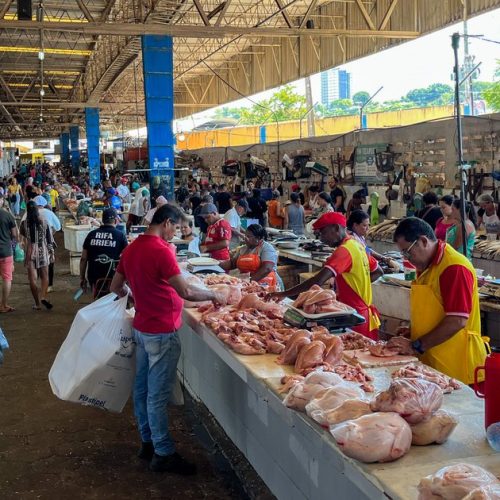 Mercados e feiras de Maceió terão horário especial no Corpus Christi