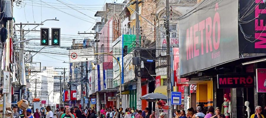 Brasil em campo e feriado de São Pedro alteram funcionamento de serviços em Maceió nesta segunda
