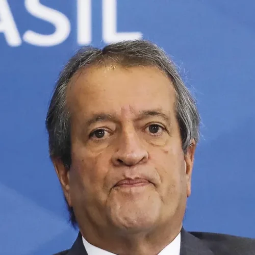 Valdemar comemora reconciliação entre Flávio e Michelle e diz que crise prejudicou campanha