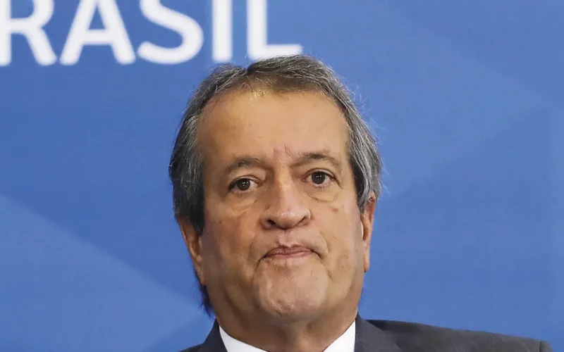 Valdemar comemora reconciliação entre Flávio e Michelle e diz que crise prejudicou campanha