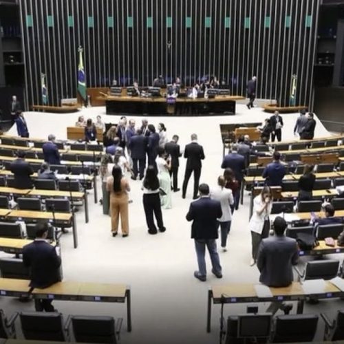 Câmara aprova PL que limita punições da Justiça Eleitoral a partidos