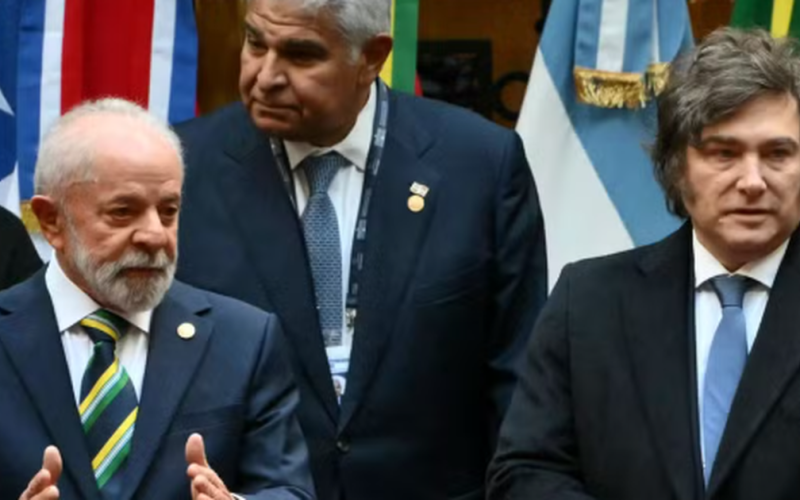 Lula chama fala de Milei de “patacoada” e diz que não vai “trocar coisa com aquela coisa”