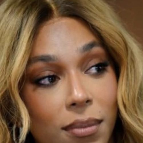 Juiz arquiva ação contra Erika Hilton por chamar mulheres de “imbecis”