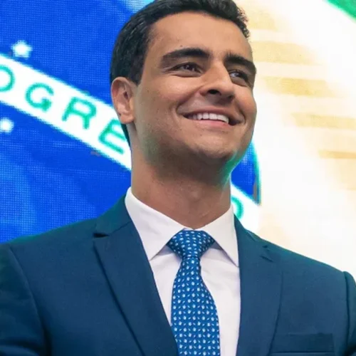 Em reunião do PSDB em Brasília, JHC defende autonomia financeira e administrativa aos municípios