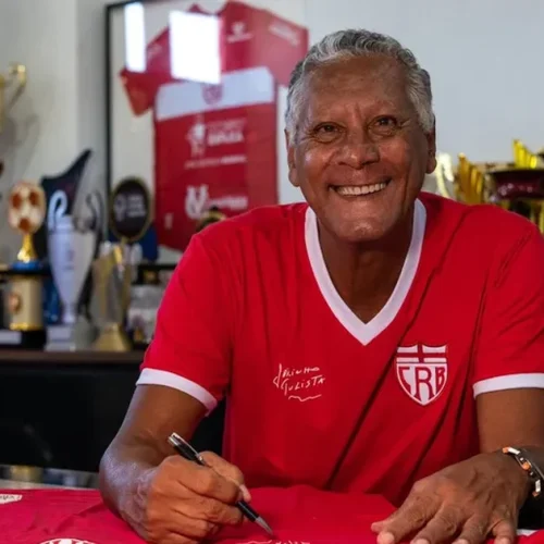 Joãozinho Paulista faz visita ao CT Ninho do Galo nesta quarta-feira (15)