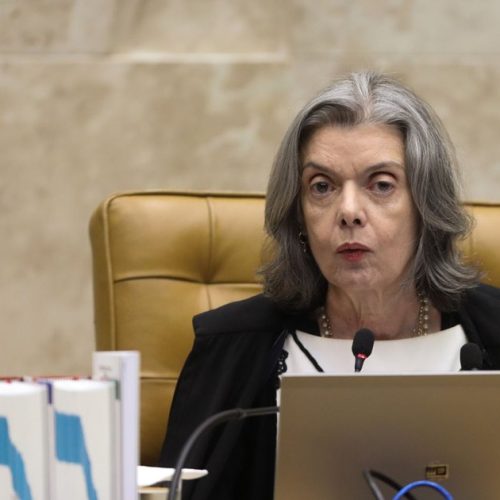 Presidente do TSE, Cármen Lúcia deixa cargo antes do fim do mandato