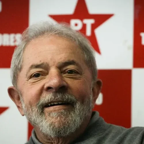 “Porta-vozes do Lula”: PT investe em presença online para combater “bolsonaristas”