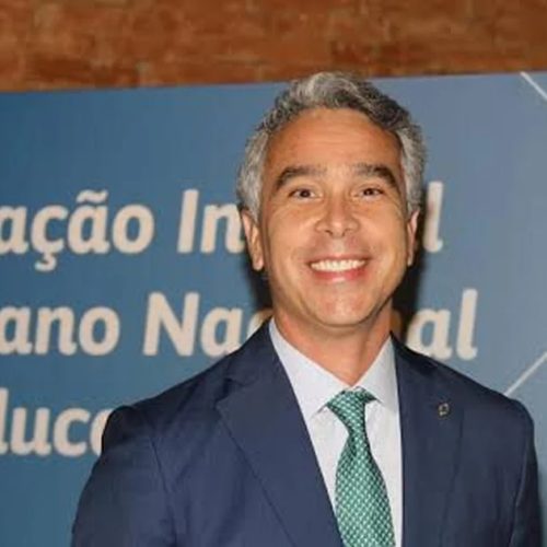 Educação fica em segundo plano e Rafael Brito envia milhões à saúde e apenas R$ 200 mil à educação