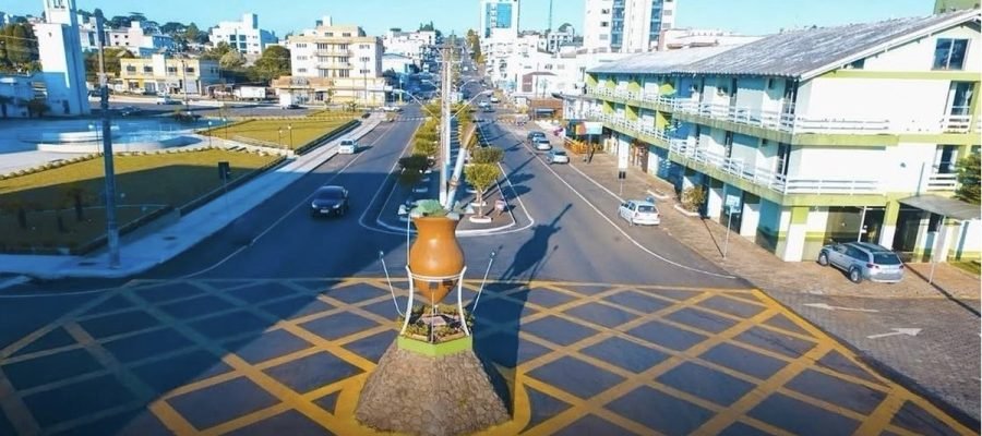 Sogra ataca nora com sete facadas e foge antes de chegada da PM