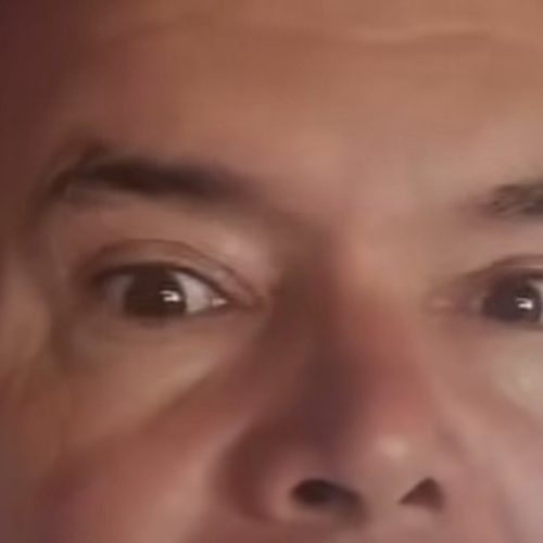 Influenciador rompe com Bolsonarismo e critica igrejas: “trocaram Cristo por política”