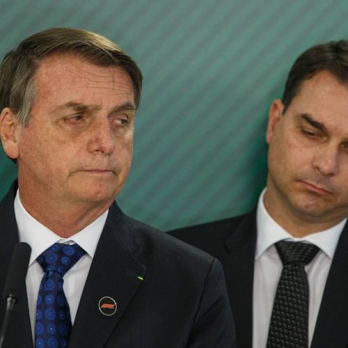 Bolsonaro não terá “saidinha” de Natal após mudança na lei relatada pelo filho