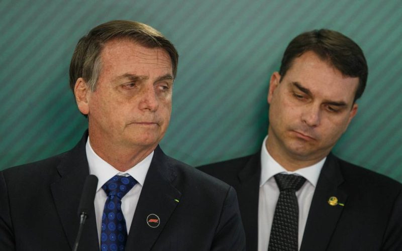 Bolsonaro não terá “saidinha” de Natal após mudança na lei relatada pelo filho