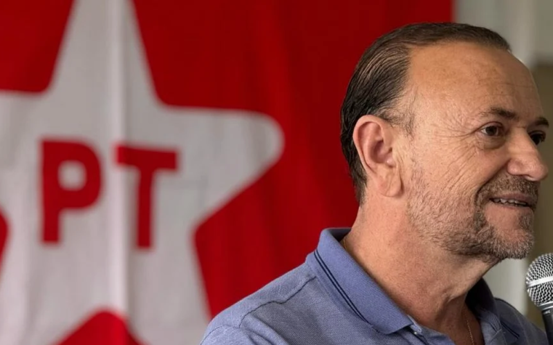 Presidente do PT afirma que partido quer se aproximar da juventude evangélica e dos motoristas por app