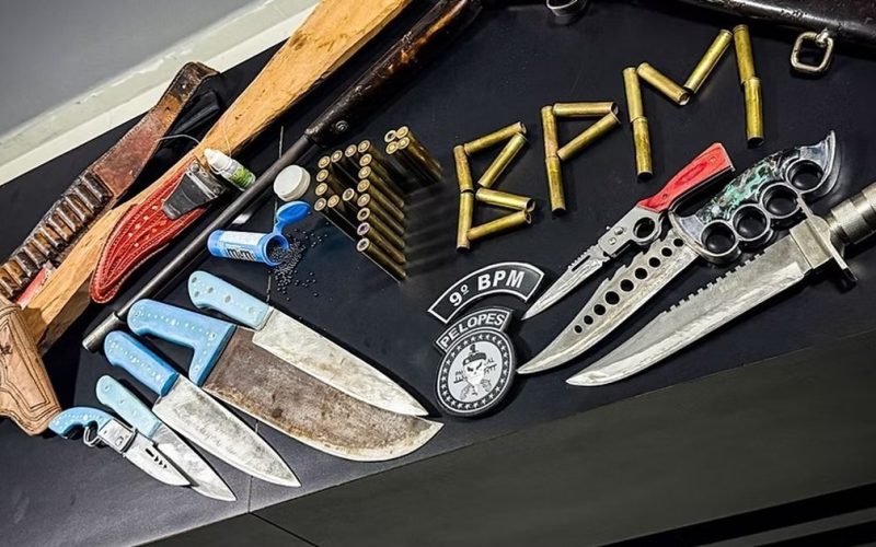 Polícia apreende espingarda e munições após tiros em residência em Inhapi