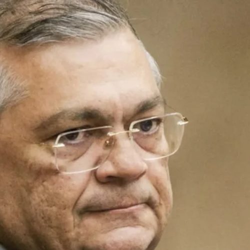 Dino vota para punir partidos que fraudaram cota racial eleitoral