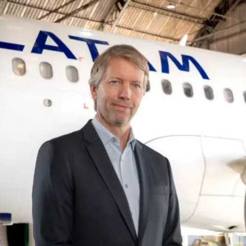 CEO da Latam diz que fim da escala 6×1 pode acabar com voos internacionais