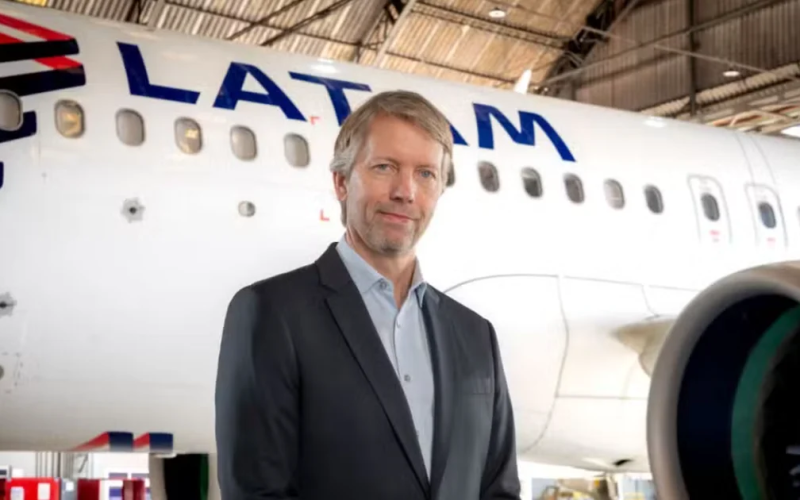 CEO da Latam diz que fim da escala 6×1 pode acabar com voos internacionais
