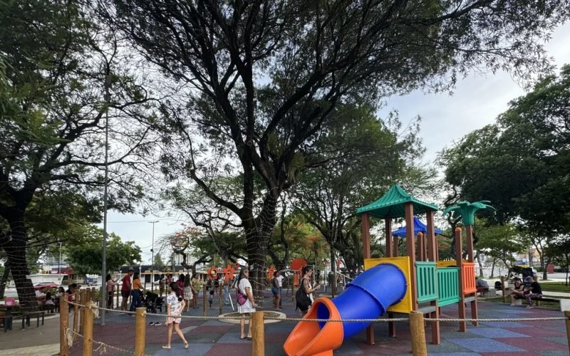 Vídeo do “mini prefeito” viraliza e destaca avanços em áreas de lazer de Maceió