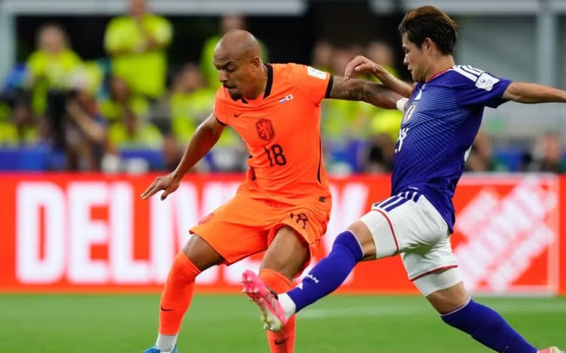 Que jogaço! Japão e Holanda empatam em 2 a 2 em jogo da primeira rodada