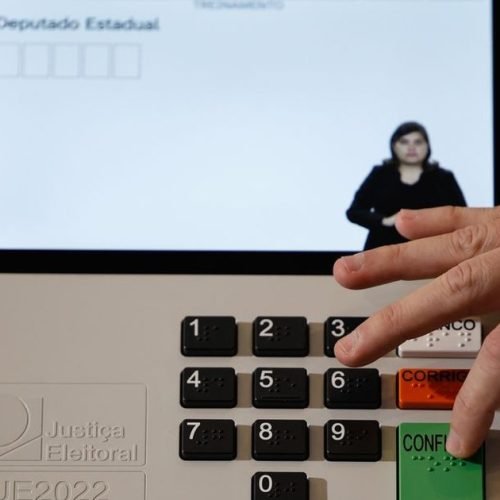 Campanha eleitoral nas ruas e propaganda virtual começam neste domingo