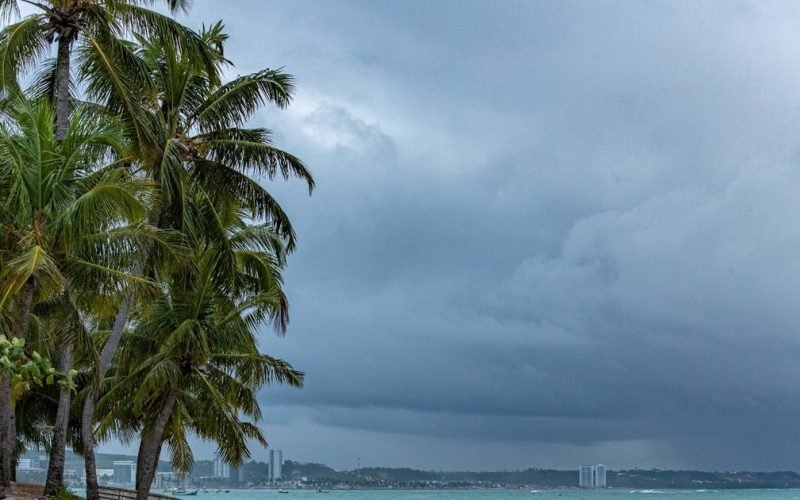 Inmet emite alerta de vendaval para todos os munícipios de Alagoas
