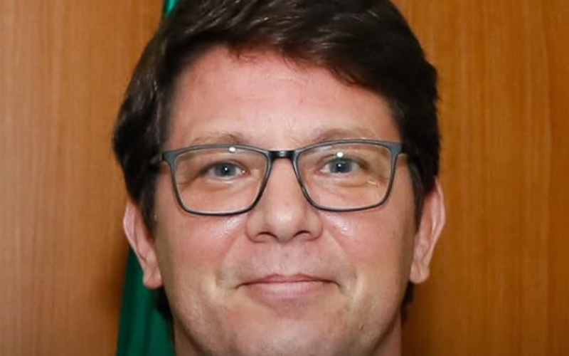 PT aciona PGR contra Mário Frias por suposta ”rachadinha”