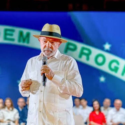 Quaest: Lula lidera todos os cenários de 2º turno, mas perde pontos de vantagem sobre Flávio
